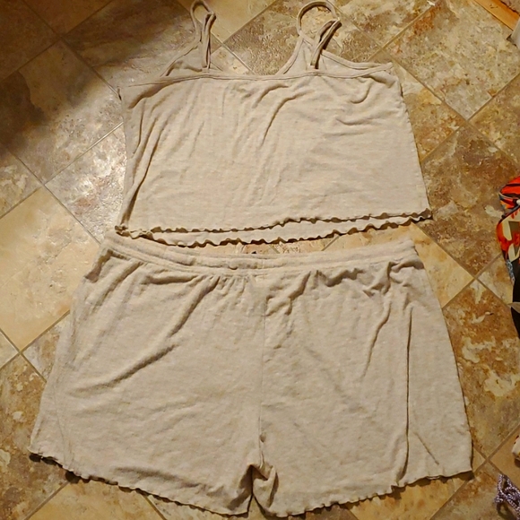 NWOT Tranquil & True 3X Tank Top and Shorts Pajama Set; Cream Color - Picture 4 of 4